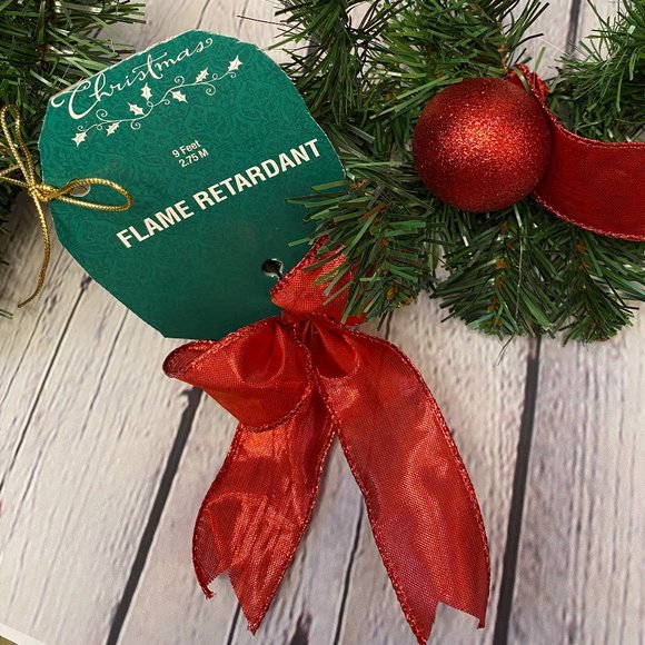 Christmas fireplace Garland Bow Pine cones 9 feet RED - Picture 6 of 6